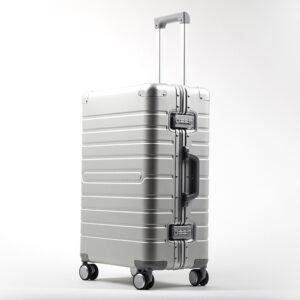 3de379f2-ac8d-4834-80a3-5560b820d006-2.jpg suitcase